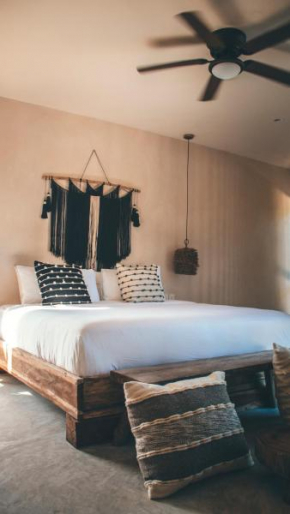 Boho Apartment 6 with access to Hotel Bardo